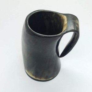 Chope à bière artisanale en corne de buffle, tasse traditionnelle pour accessoires de cuisine rustiques et décoration de style viking - Product Image 4