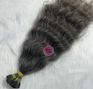 Extensiones de Cabello Natural Gris Indio Remy con Punta Plana, Rizado Oscuro, Trama Simple, Micro-Link - Product Image 2