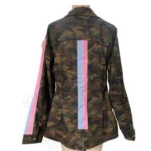 Veste utilitaire camouflage pour femmes Jack and Jill, logo brodé, boutonnée, grande taille, OEM, vente en gros - Product Image 3
