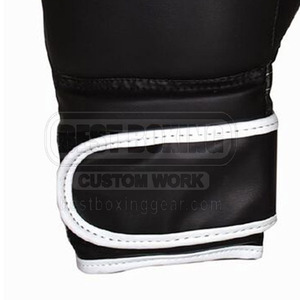 Guantes de boxeo de fitness con costuras duraderas para un rendimiento y fiabilidad prolongados. - Product Image 4
