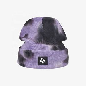 Nouveau bonnet côtelé personnalisé de haute qualité avec conception d'étiquette votre bonnet tricoté avec logo fabriqué par Huzaifa Products - Product Image 1