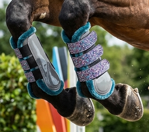 Bottes de brossage pour chevaux en néoprène et similicuir premium, doublure douce en fourrure, pailletées, avec sangles, légères et absorbant les chocs - Product Image 5