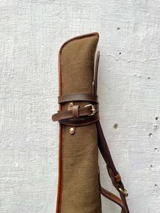 Funda de cuero y lona de 33 pulgadas con forro de piel y correa ajustable - Marrón vintage Shot Gon - Product Image 4