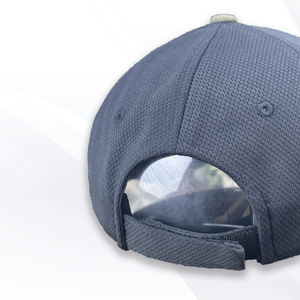 Gorra unisex de poliéster ligero con cierre de velcro ajustable para un ajuste cómodo - Product Image 4