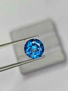 พลอยบลูโทแพซธรรมชาติจากสวิสเซอร์แลนด์ รูปทรงกลมเจียระไนแบบเหลี่ยม ขนาด 5 มม. ถึง 10 มม. สำหรับทำเครื่องประดับ - Product Image 2