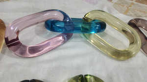 Customized Modern Acrylic Chain Wall Accents Handmade Modern <b>Ornamental</b> Resin Hanging for Home Decor Diwali Festival Ready - Product Image 2