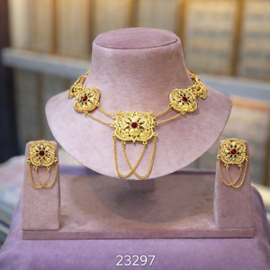 Conjunto de Collar Floral Tradicional Chapado en Oro con Pendientes a Juego, Joyería Nupcial India al por Mayor, Modelo 23297 - Product Image 1