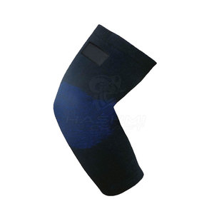 El diseño ligero y transpirable ofrece comodidad, soporte y protección para las articulaciones del codo durante los entrenamientos. - Product Image 5