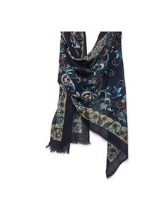 Châle de créateur élégant de qualité supérieure, idéal pour les fêtes, les dîners, les voyages et la mode saisonnière, disponible en gros. - Product Image 4