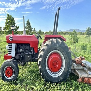 Tractor Agrícola Massey Ferguson 185 Económico con Potente Motor Diésel, Remolque Trasero Robusto y Excelente Rendimiento en el Campo - Product Image 4