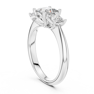 Bague de fiançailles classique en moissanite à trois pierres de taille princesse, en alliage d'or blanc 14 carats et argent sterling |   Bague de Mariage Trilogy pour Femme | - Product Image 3