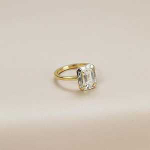 แหวนเพชรทรงเอเมอรัลด์ 1.01 กะรัต สร้างในห้องปฏิบัติการสุดหรู สำหรับผู้หญิง ทองคำแท้ 14K ของขวัญงานแต่งงานสำหรับแฟนสาว - Product Image 2