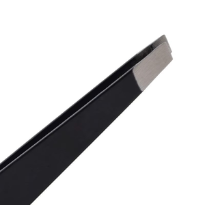 Pinza de Cejas Inclinada de Acero Inoxidable Personalizada de Alta Precisión para Depilar Pelo Fino, Ligera y Reutilizable - Product Image 3