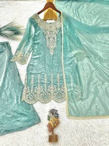 Robe Anarkali en soie Jacquard de qualité supérieure pour femmes robe Pishwas ethnique indienne lourde avec bordure en dentelle pour mariage et tenue de festival - Product Image 2