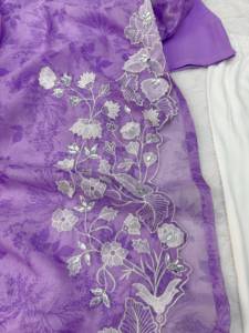 Ensemble haut et pantalon palazzo en organza imprimé numérique floral violet, style indien pakistanais, pour mariage, pour femmes - Product Image 2