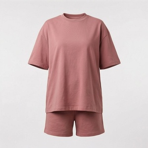 Conjunto de 2 Piezas para Mujer, Camiseta y Pantalones Cortos de Punto de Color Sólido, Cuello Redondo, Manga Corta, Corte Holgado, Por Encima de la Rodilla, Ropa Casual de Primavera/Verano - Product Image 1