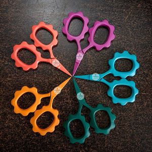 Matryoshka Small Flower Stainless Steel Right-Handed <b>Thinning</b> Sewing Scissors Short Handle LUMINEX IMPEX Model LUB=127 30 Hair - Product Image 1
