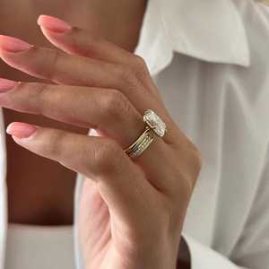 Bague de promesse en diamant taille radiant 3.01 carats VS1, cultivé en laboratoire, en or massif 14 carats, bijoux fins, bijoux de fiançailles haut de gamme pour elle - Product Image 3
