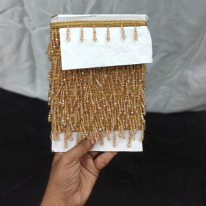 Accessoires de Mariage en Dentelle JARI Écologique Brodée Florale Colorée avec Détails Intricats et Motifs 3D (Chaussures) - Product Image 1