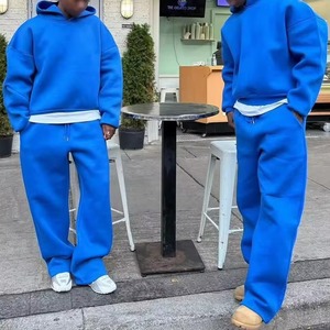 Chándal de Entrenamiento y Running Personalizado para Hombre y Mujer, Tallas Grandes y con Características para Embarazadas - Product Image 6