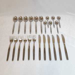 Ensemble de couverts en acier miroir avec manche martelé, design moderne, finition polie miroir pour usage hôtelier et restaurant, commande minimum de 10 pièces - Product Image 2