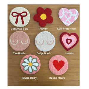 Mantel de mesa de fieltro no tejido en forma de corazón, hecho a mano, diseño lindo, patrón degradado rojo y rosa - Product Image 3