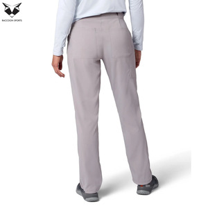 Pantalon de pêche pour homme avec logo personnalisé, couleur gris clair, multi-poches, tissu extensible hydrofuge, pantalon de randonnée en plein air - Product Image 4