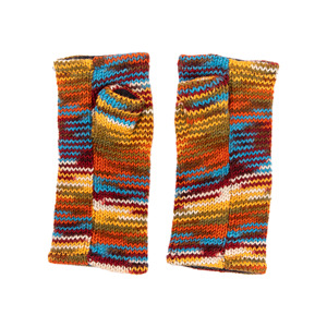 ถุงมือไหมพรมเมอริโนลายทางถักมือจากเนปาล พร้อมโลโก้สั่งทำพิเศษ บุขนแกะ สำหรับฤดูหนาว ใช้หน้าจอสัมผัสได้ เหมาะสำหรับใช้ในบ้าน คุณภาพดีที่สุดจากเทือกเขาหิมาลัย - Product Image 4