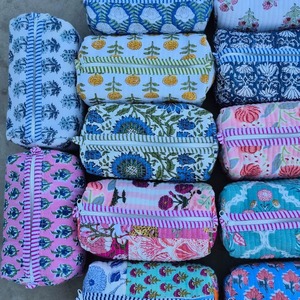 Floral Zipper Cosmetic Bag Portable Small Textile Travel Pouch Lovely Patterned Toiletry Case - Product Image 6