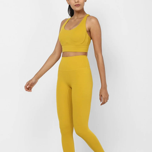 Custom Solid Seamless Yoga Set Women's High Waisted <b>Leggings</b> Fitness Gym Active Apparel Athletic Wear 2-Piece Active Stretch - Product Image 3