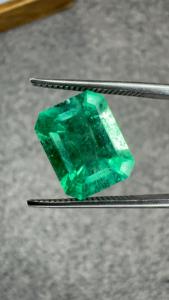 Émeraude naturelle colombienne de 4,34 ct, taille octogonale, pierre précieuse verte intense, pour la fabrication de bagues, pendentifs et bijoux fins - Product Image 5
