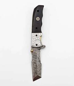 Couteau de poche utilitaire pliant artisanal en acier Damas, manche en corne noire, bolster gravé Aigle, outil de artisanat - Product Image 3