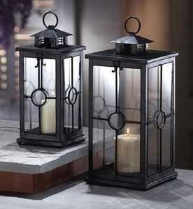 Farol Decorativo de Metal Blanco para Velas con Paneles de Vidrio y Parte Superior con Recorte de Estrella para Decoración del Hogar - Product Image 3