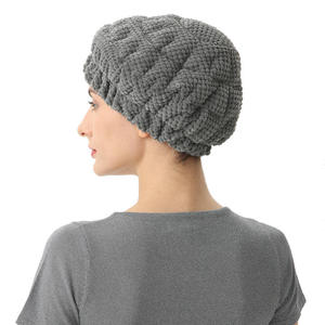 Gorro de satén negro para el cabello, color sólido, unisex, para las cuatro estaciones, estilo informal, talla adulta - Product Image 3