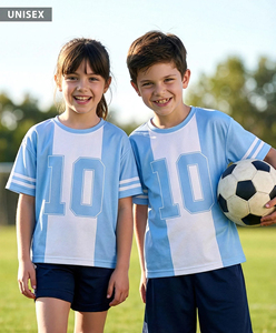 Ensemble maillot et short de football rayé bleu et blanc pour enfants, respirant, 100 % polyester, tenue d'équipe pour jeunes, personnalisable par sublimation - Product Image 3