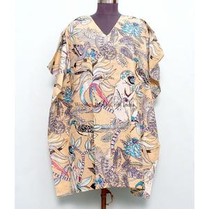 Kaftán indio con estampado de mono, ecológico, hecho a mano, natural, dulce, 100% algodón, ligero, ropa de dormir corta, ropa de playa floral, para verano - Product Image 1