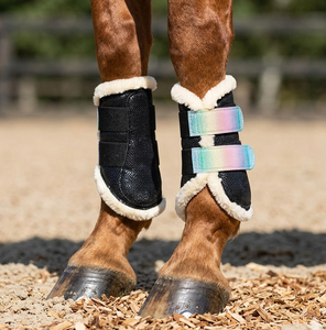 Bottes de brossage pour chevaux, noires, en similicuir texturé, tissu pailleté, fermeture Velcro, fausse fourrure, rembourrage doux, légères, de luxe - Product Image 2