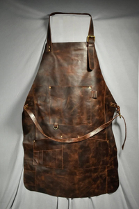 Delantal de Trabajo Personalizado de Cuero Negro Resistente al Aceite para Mujer con Bolsillos, Detección de Agujas, Correa de Fusión Sin Costuras - Blacksmith - Product Image 4