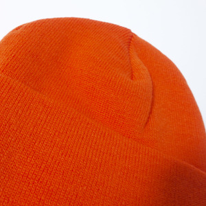 Gorro Unisex de Acrílico Naranja, Tejido Acanalado, Diseño Cálido y Casual para Invierno, Ajustable para Adultos - Product Image 4