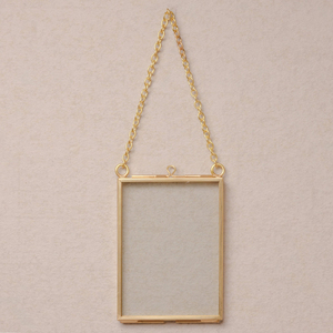 Cadre photo mural décoratif en acier inoxydable avec bordure dorée brillante, chaîne de suspension, best-seller pour la décoration murale de la maison et du bureau - Product Image 1