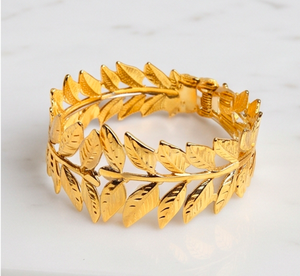 Gold <b>Silver</b> Leaf <b>Napkin</b> Rings Roman Style Metal Table Decor For Wedding Use And Party Dining Use - Product Image 3