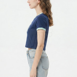 T-shirts courts décontractés pour femmes, tissu respirant et doux, parfaits pour le streetwear, les voyages et les activités quotidiennes. - Product Image 4