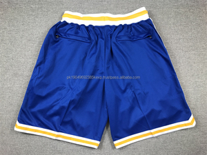 Shorts de sport pour hommes respirants et doux bon marché vente en gros de basket-ball solide privé à séchage rapide à la mode avec fermeture à cordon - Product Image 2