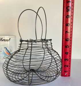 Farmhouse Style Metal <b>Egg</b> <b>Basket</b>, Durable Wire <b>Egg</b> Storage Holder for Kitchen - Product Image 2