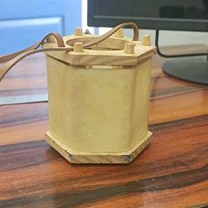 Support de bougie rectangulaire en bois et cuir pour décoration intérieure - Product Image 2