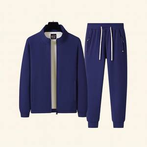 ชุดวอร์มผ้าฟลีซหนานุ่มทรงโอเวอร์ไซส์สำหรับผู้ชาย กางเกงขายาวทรงตรงแบบเปิดปลายขา พร้อมเสื้อฮู้ด - Product Image 1