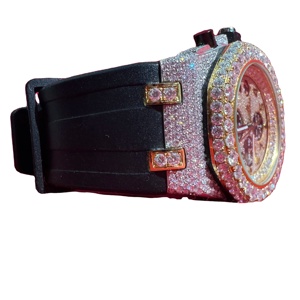 Reloj de Lujo con Moissanita en Oferta, Estilo Hip Hop con Correa de Camuflaje Roja, Relojes de Cuarzo Resistentes al Agua Disponibles para la Venta en EE. UU. y Reino Unido - Product Image 2
