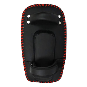 Nouvelles protections de frappe pour la boxe, design innovant, pour l'entraînement, de haute qualité, fabrication thaïlandaise, en vente. - Product Image 5
