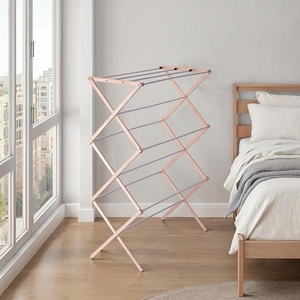 Tendedero de ropa plegable vertical de madera de diseño contemporáneo, portátil para interiores, con opción de personalización. - Product Image 3