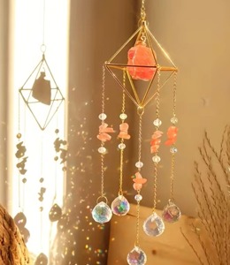 Hermosos atrapasoles de cristal y metal, elegantes decoraciones colgantes para ventanas, decoración para el hogar y el jardín, hechos a mano en India. - Product Image 1